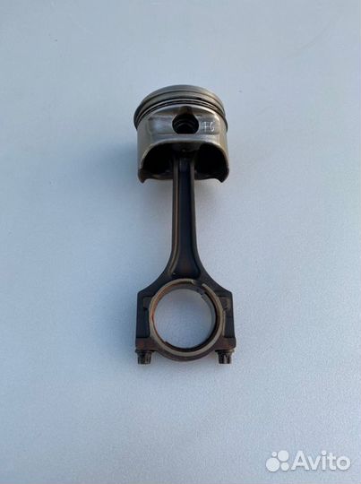 Поршень Ford Fiesta DHC