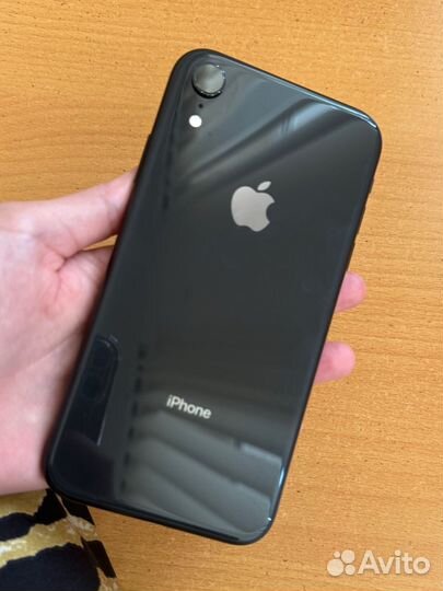 iPhone Xr, 64 ГБ