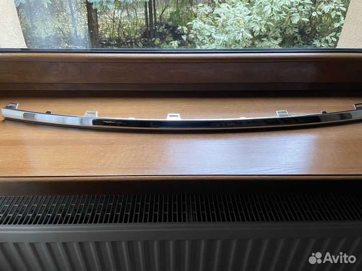 Накладка на бампер Пассат сс 3С8807443 2ZZ