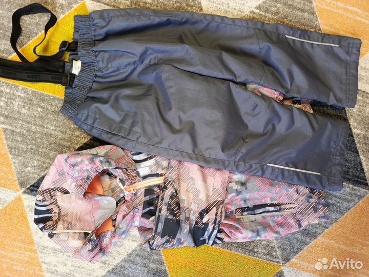 Демисезонный костюм для девочки 116