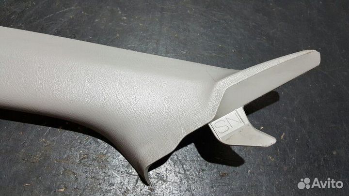 Накладка стойки салона передняя левая Subaru