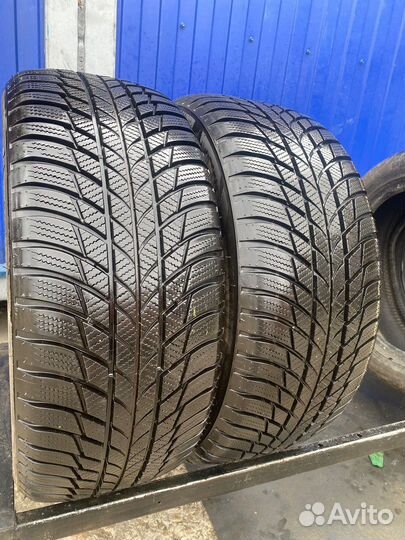 Bridgestone Blizzak LM-001 225/50 R17