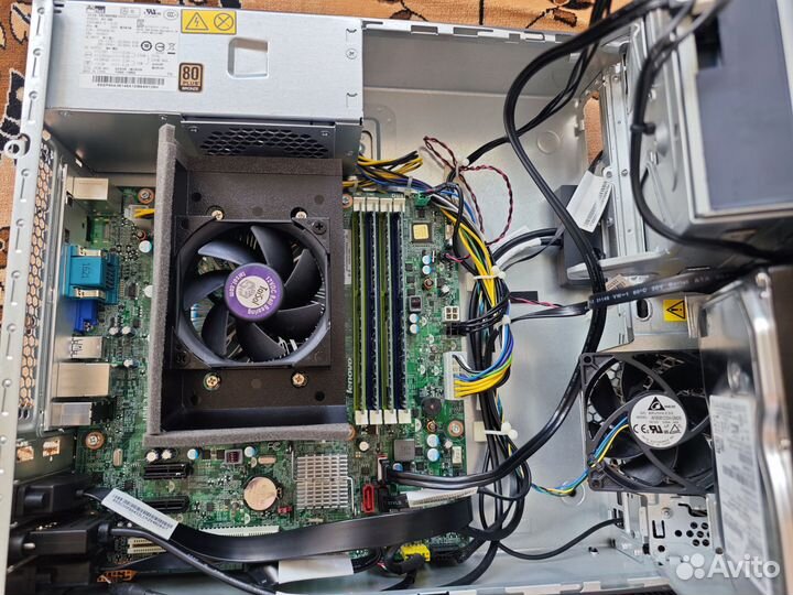 Lenovo thinkcentre m79