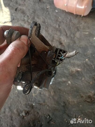 Мотор дворников Kia Pride