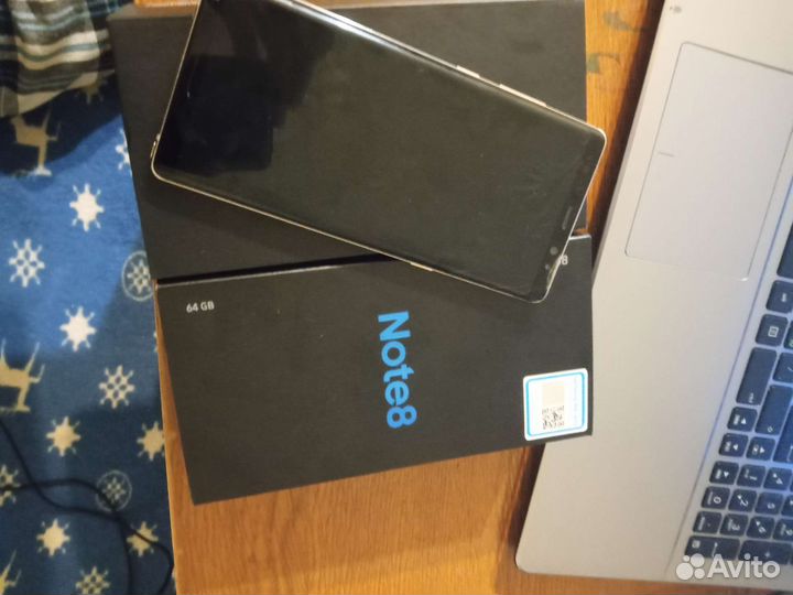 Телефон Galaxy note 8