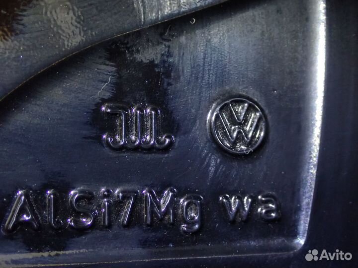 Комплект оригинальных колес R19 VW Golf оригинал