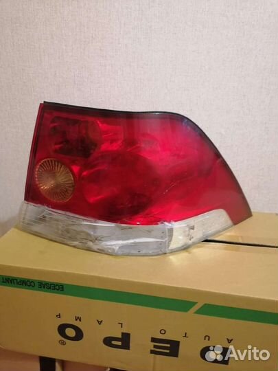 Задние стоп фонари