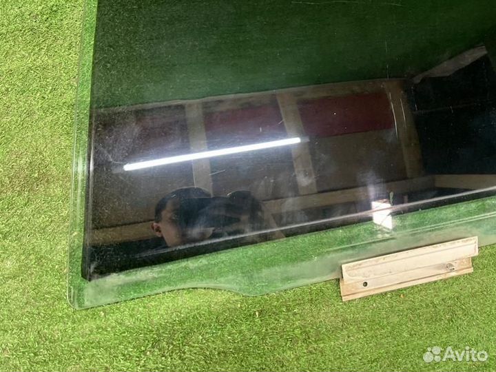 Стекло двери заднее левое Volvo S80 1 (1998-2006)