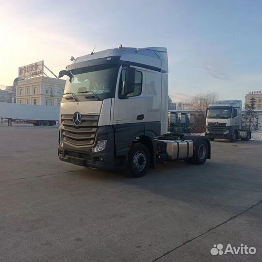 Mercedes-Benz Actros 1853, 2023