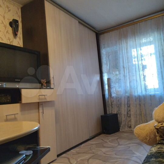 2-к. квартира, 43 м², 3/3 эт.