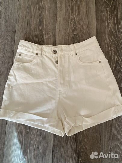 Шорты stradivarius белые