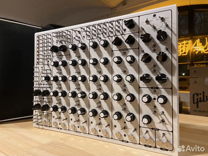 Soma Pulsar 23 white drum machine в Наличии