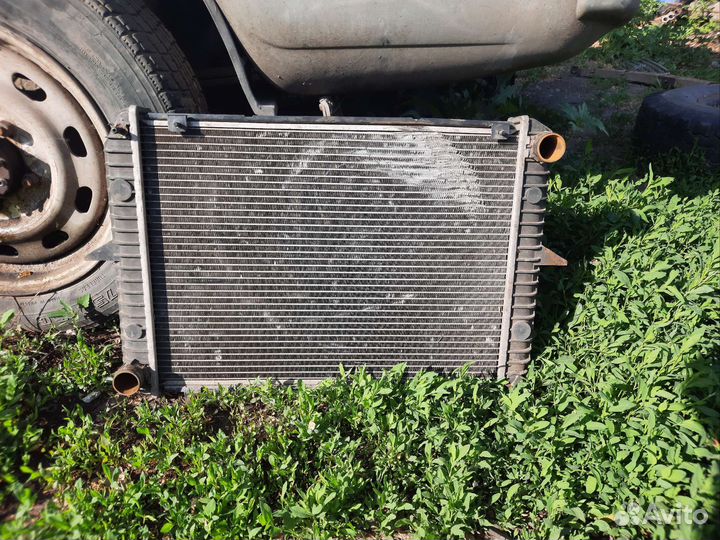 Радиатор на Газель Соболь Волгу