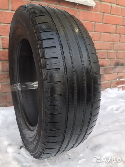Nokian Tyres Hakka Blue SUV 235/65 R17