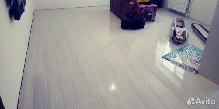 Укладка ламината, линолеума