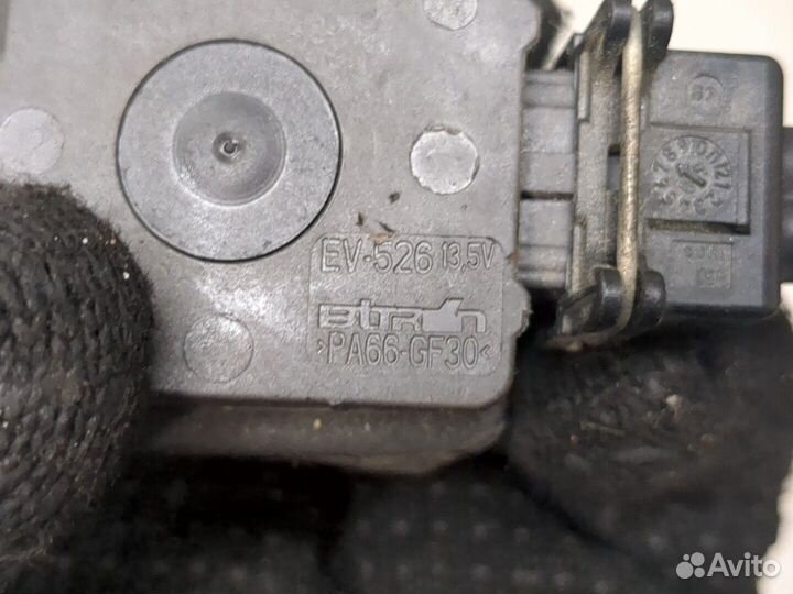 Клапан воздушный Renault Megane 3 2009, 2009