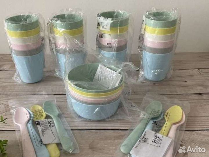 IKEA детская посуда /нагрудники/салфетки