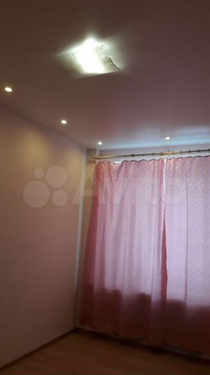 Комната 42 м² в 4-к., 2/3 эт.