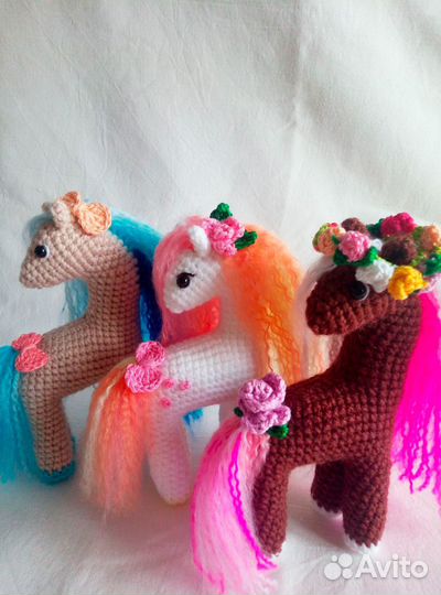 Вязаные пони