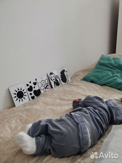 Карточки черно-белые для новорожденных