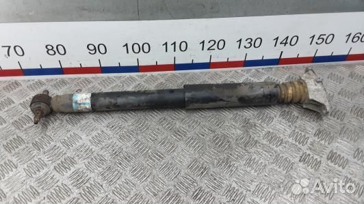 Амортизатор задний mazda CX-5 1 (UKR16MF01)