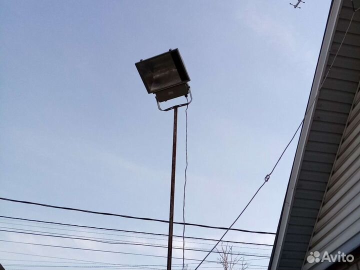 Светильник металлогаллогеновый 4 штуки