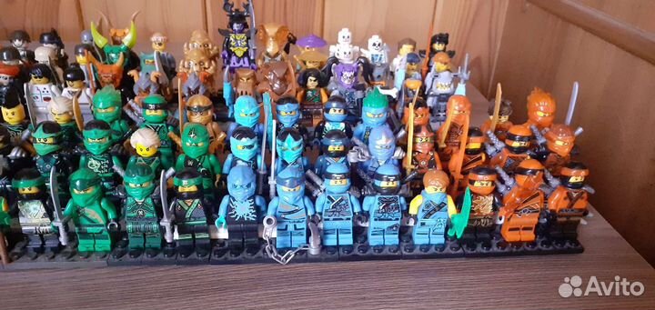 Фигурки Лего