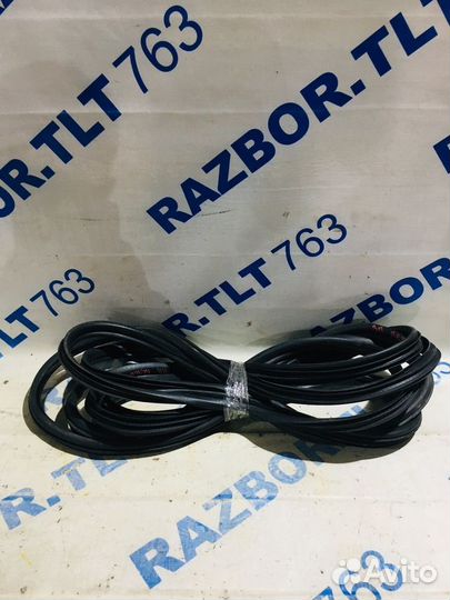 Уплотнитель проёма двери peugeot 307 1.6 ат хетчбе