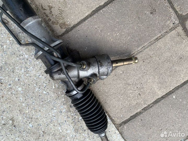 Рулевая рейка Subaru Forester SG 2002-2005