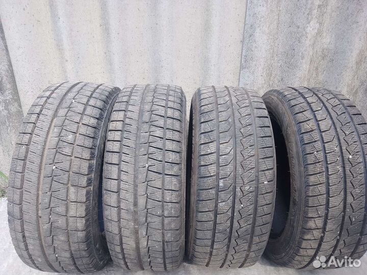 Bridgestone Blizzak Revo GZ 205/55 R16