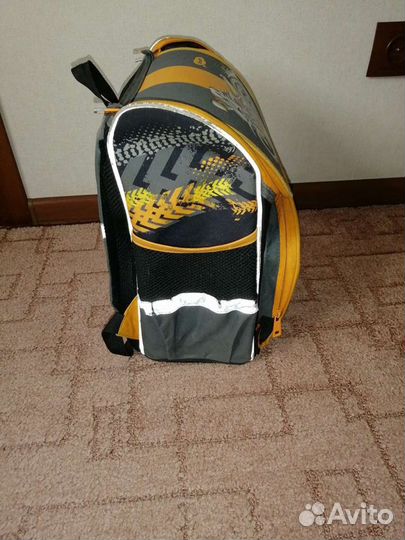 Рюкзак школьный для мальчика