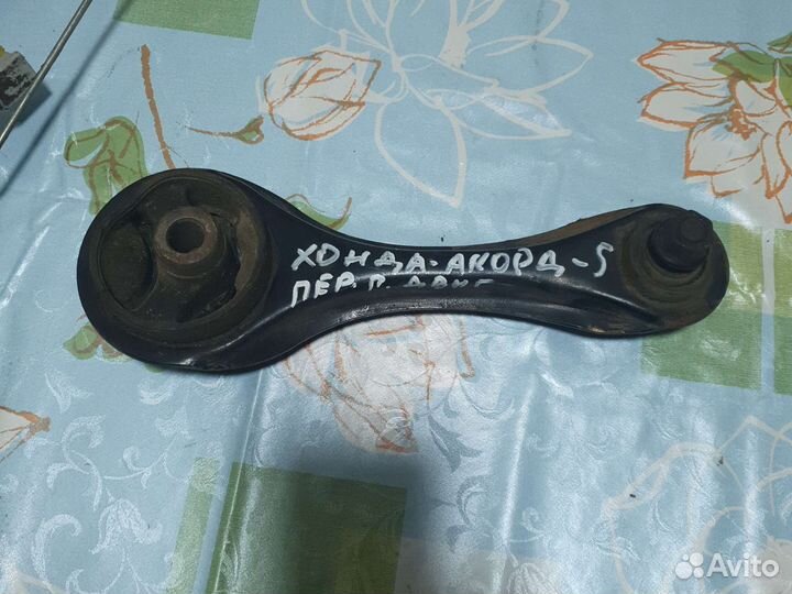 Подушка двигателч хонда аккорд 5 2.0л