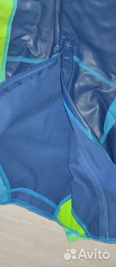 Гидрокостюм