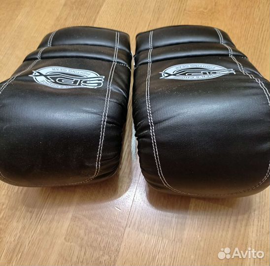 Боксерские перчатки SPX