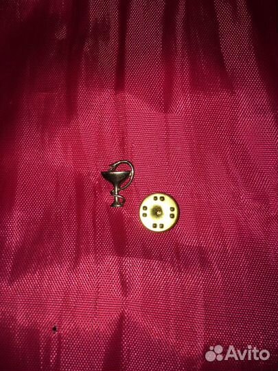 Брошь чаша Асклепия медицина