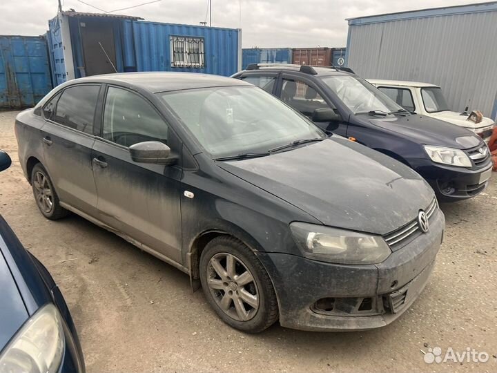 Volkswagen Polo 1.6 МТ, 2012, 100 000 км