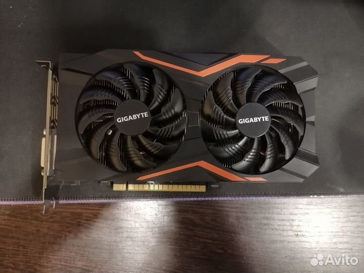 Продам видеокарту GeForce GTX 1050 Ti 4GT