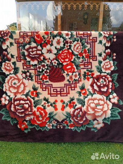 Пледы мало б/у