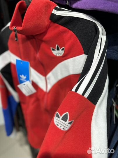 Спортивный костюм Adidas