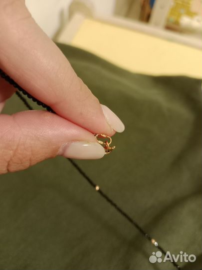 Бусы современные