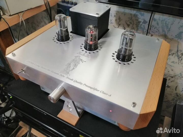 Предварительный ламповый усилитель