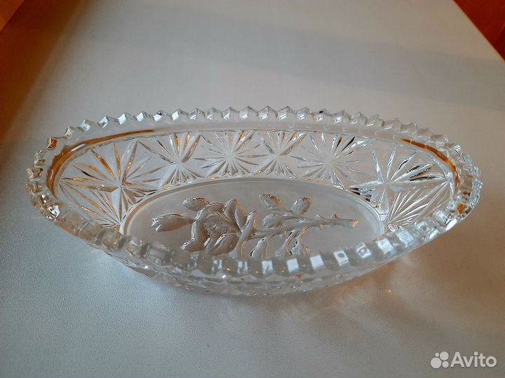 Ваза хрустальная