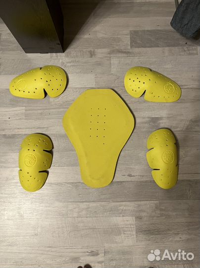 Мотокуртка шлем перчатки