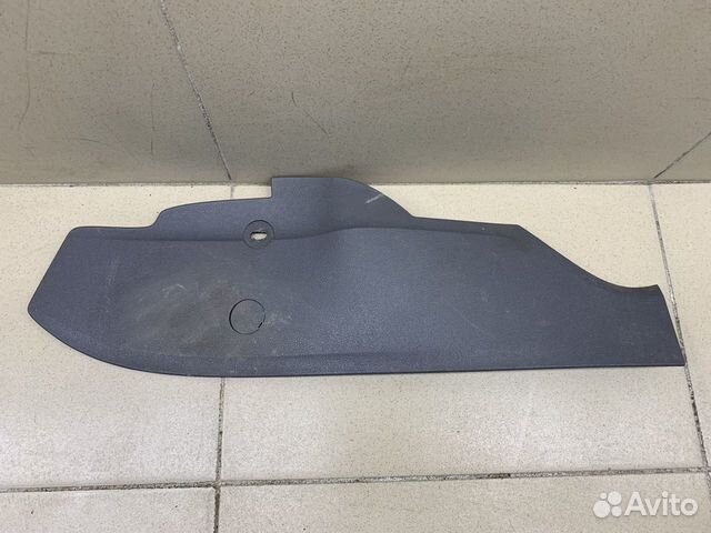 Накладка (кузов внутри) Focus II 2008-2011