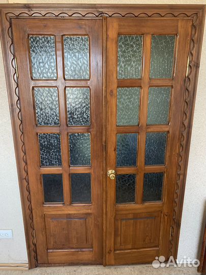 Дверь деревянная со стеклом бу