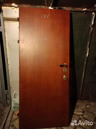 Дверь входная металлическая