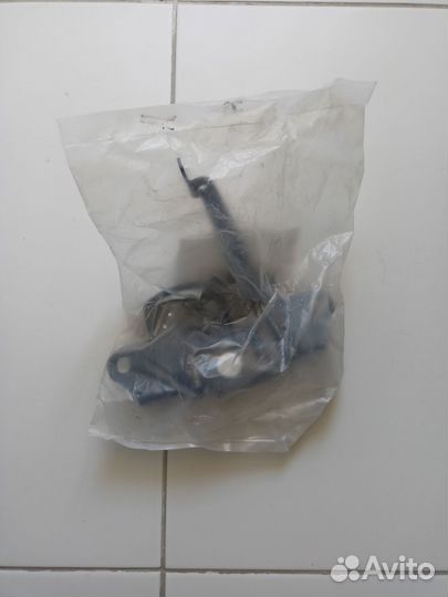 Замок капота Мазда CX-5