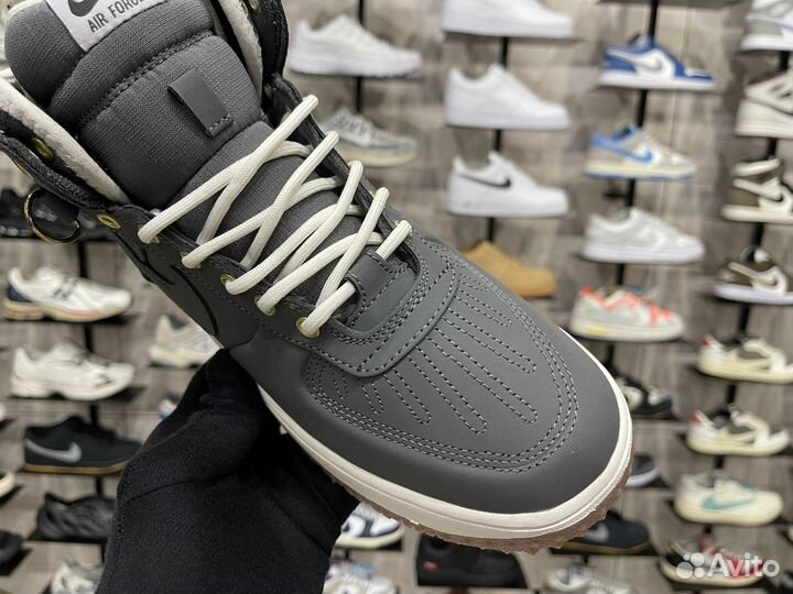 Кроссовки на февральскую погоду