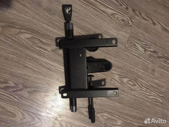 Механизм качания 194*198мм для кресла руководителя