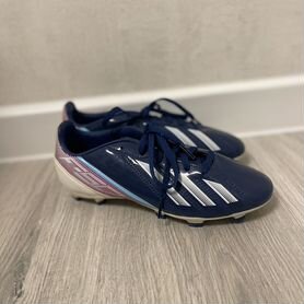 Футбольные бутсы adidas 36 размер